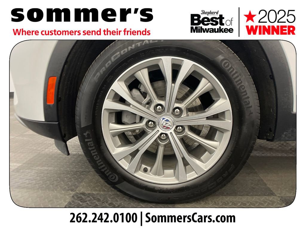 Used 2023 Buick Envision Preferred image 23