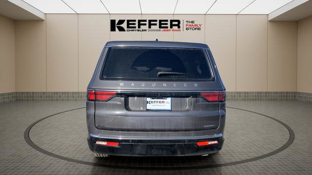Used 2024 Jeep Wagoneer Series II w/ Flexible Seating Group image 6