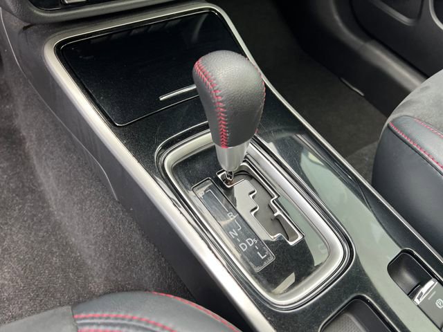 Used 2020 Mitsubishi Outlander SE image 36