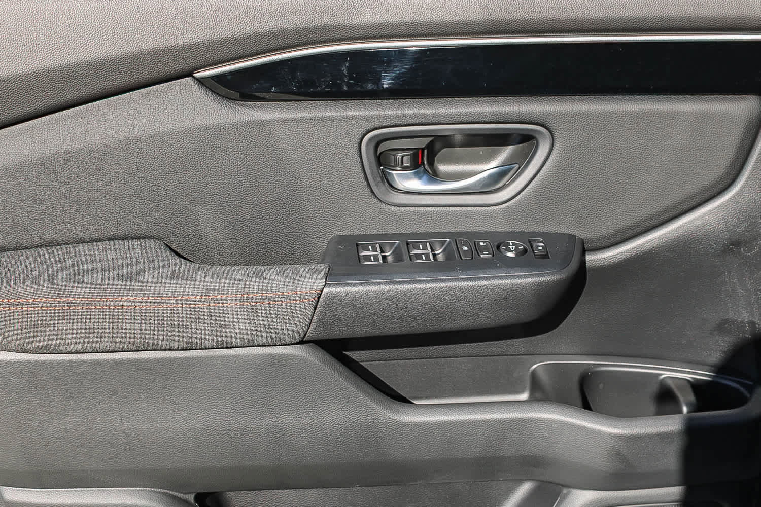 New 2026 Honda Pilot Sport image 11