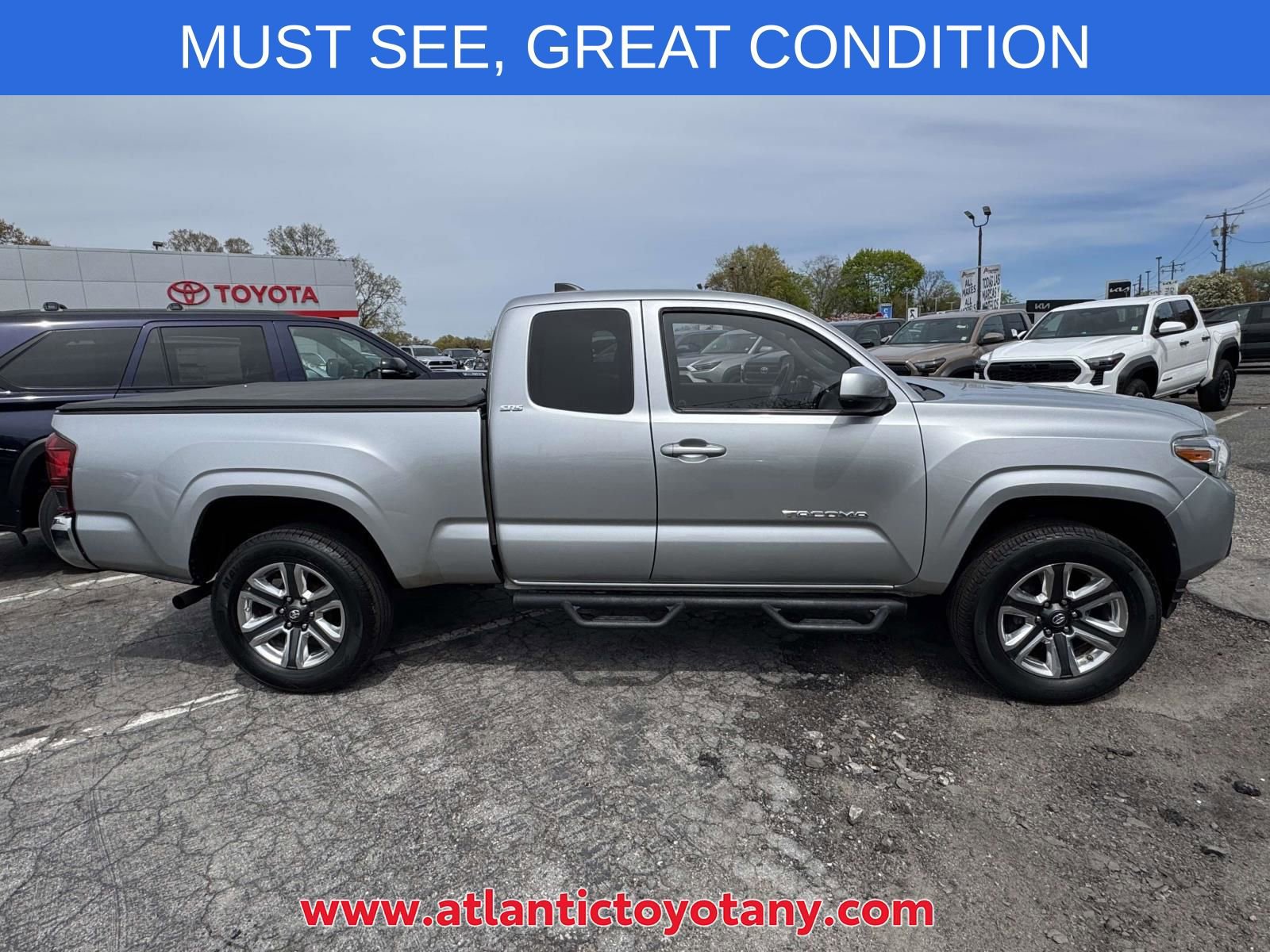 Used 2023 Toyota Tacoma SR5 RWD image 41