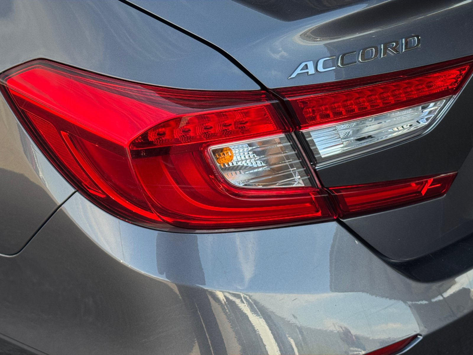 Used 2022 Honda Accord LX image 30