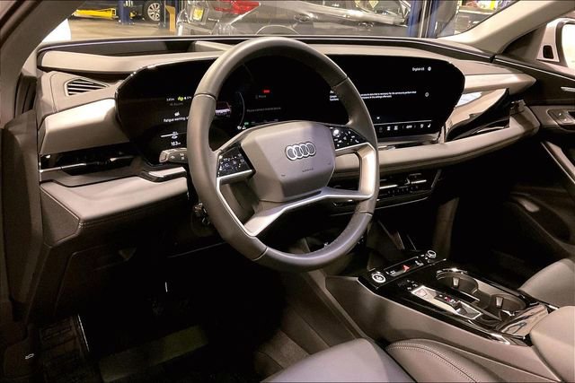 Used 2025 Audi Q6 e-tron Premium Plus w/ Premium Plus image 14