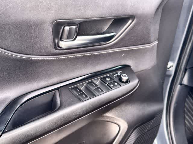 Used 2024 Toyota Venza LE AWD/4WD image 30