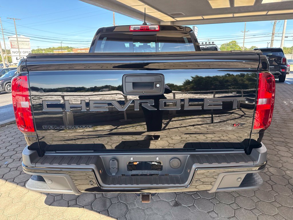 Used 2022 Chevrolet Colorado Z71 AWD/4WD image 7