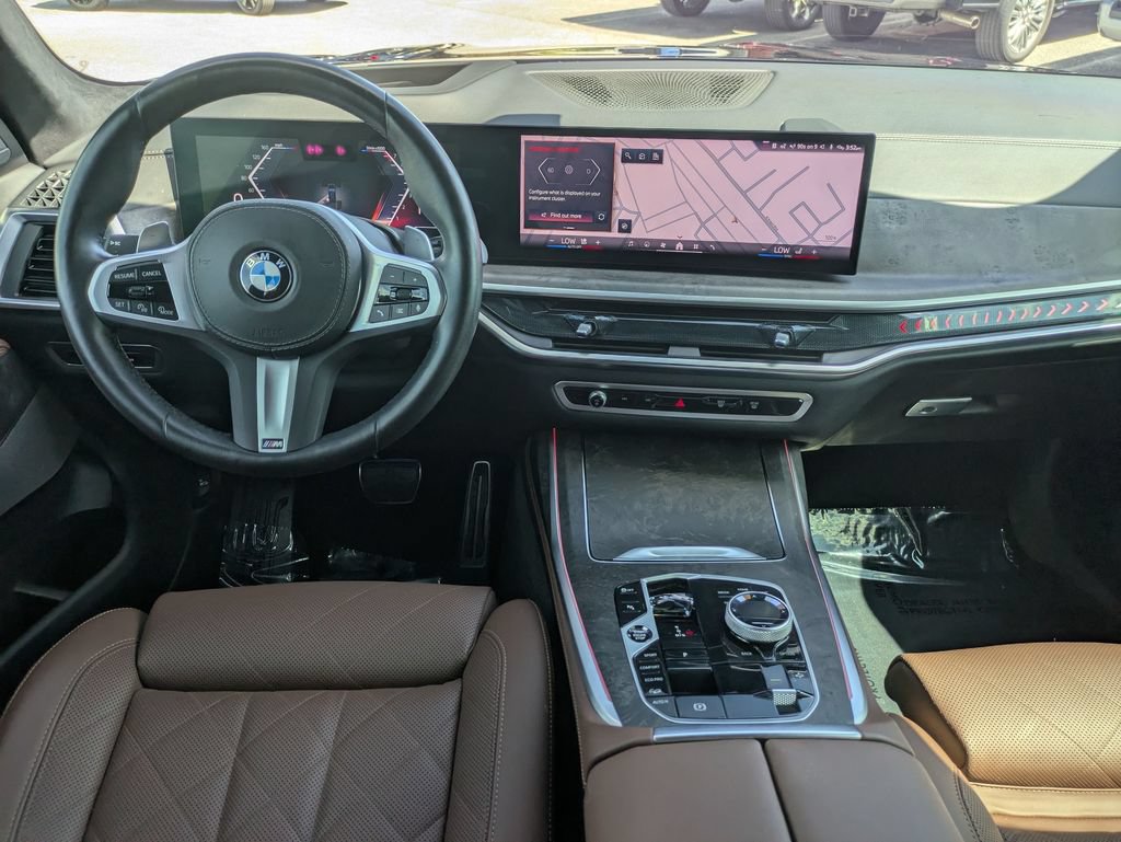 Used 2026 BMW X7 xDrive40i w/ Executive Package AWD/4WD image 23