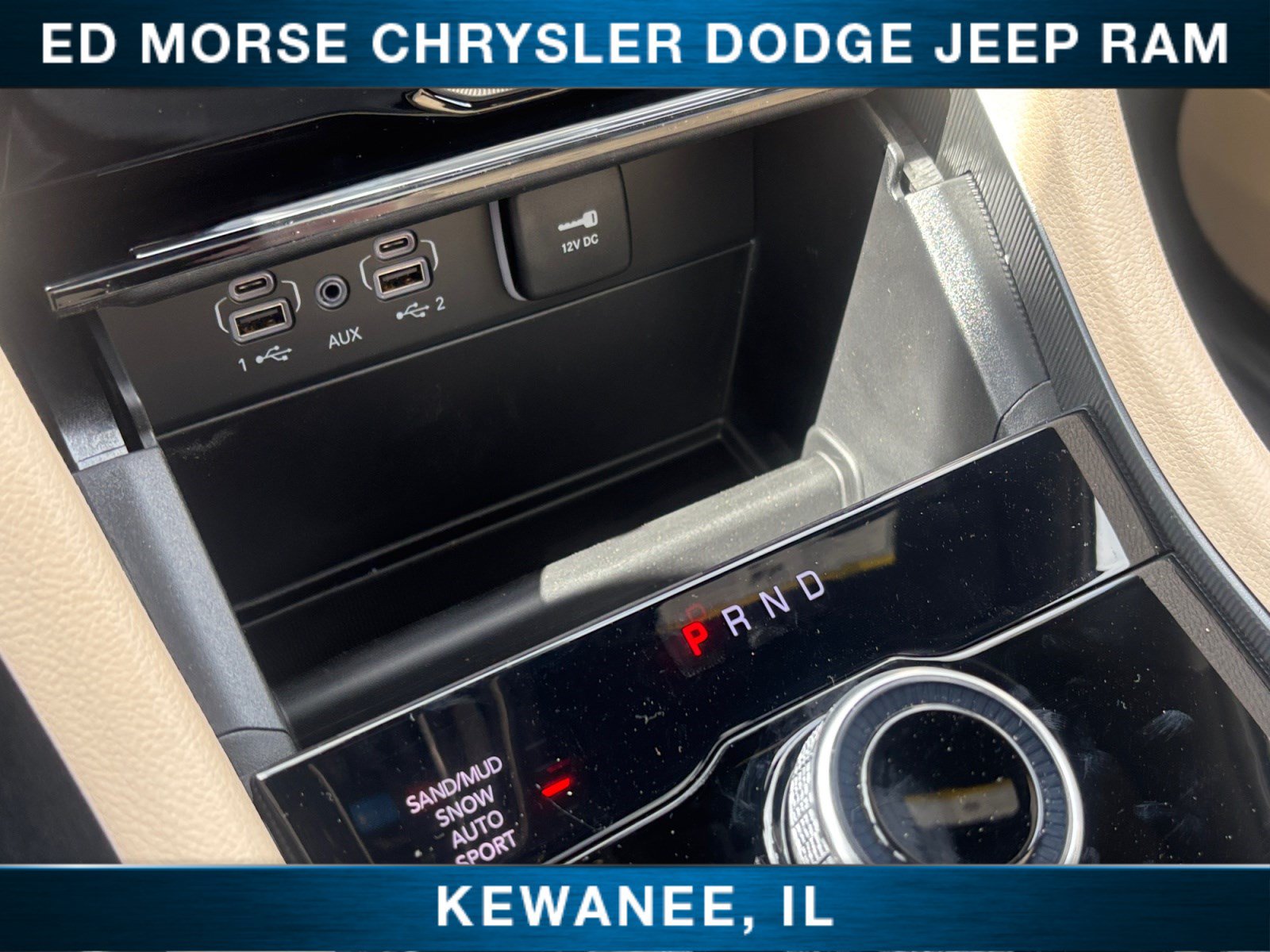 New 2026 Jeep Grand Cherokee Limited w/ Limited Altitude Package AWD/4WD image 29