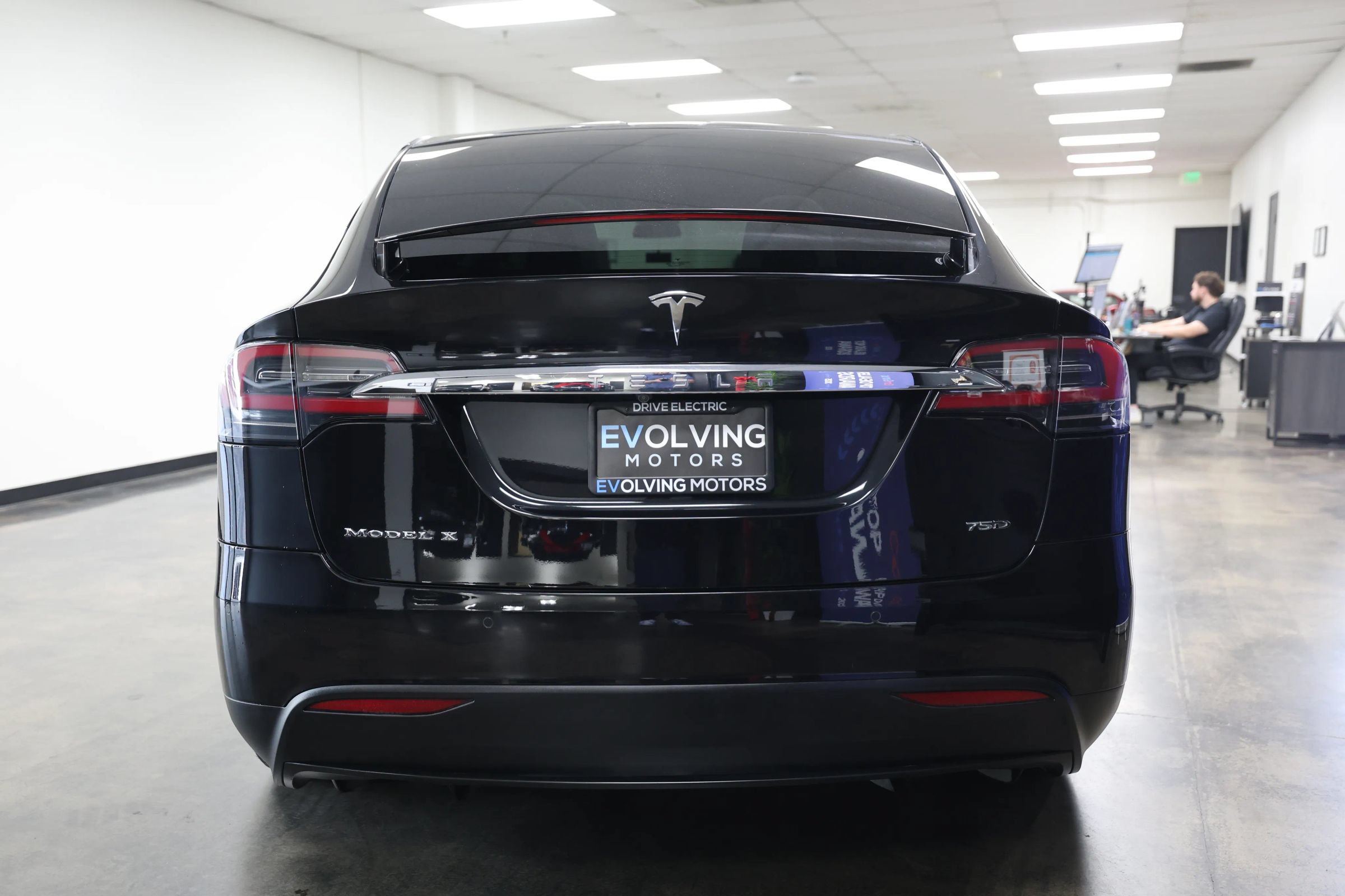 Used 2016 Tesla Model X 75D AWD/4WD image 10