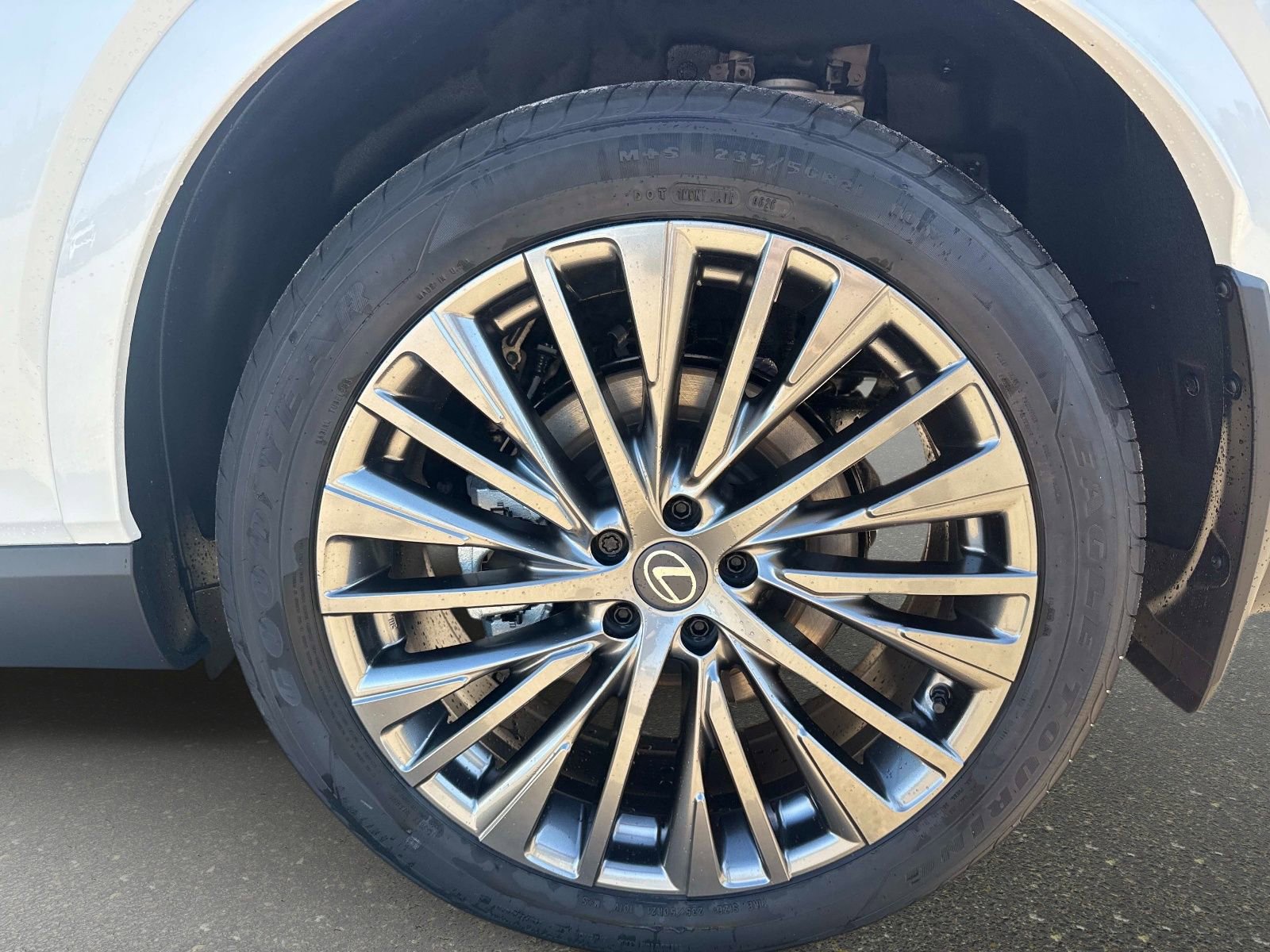New 2026 Lexus RX 350 image 32