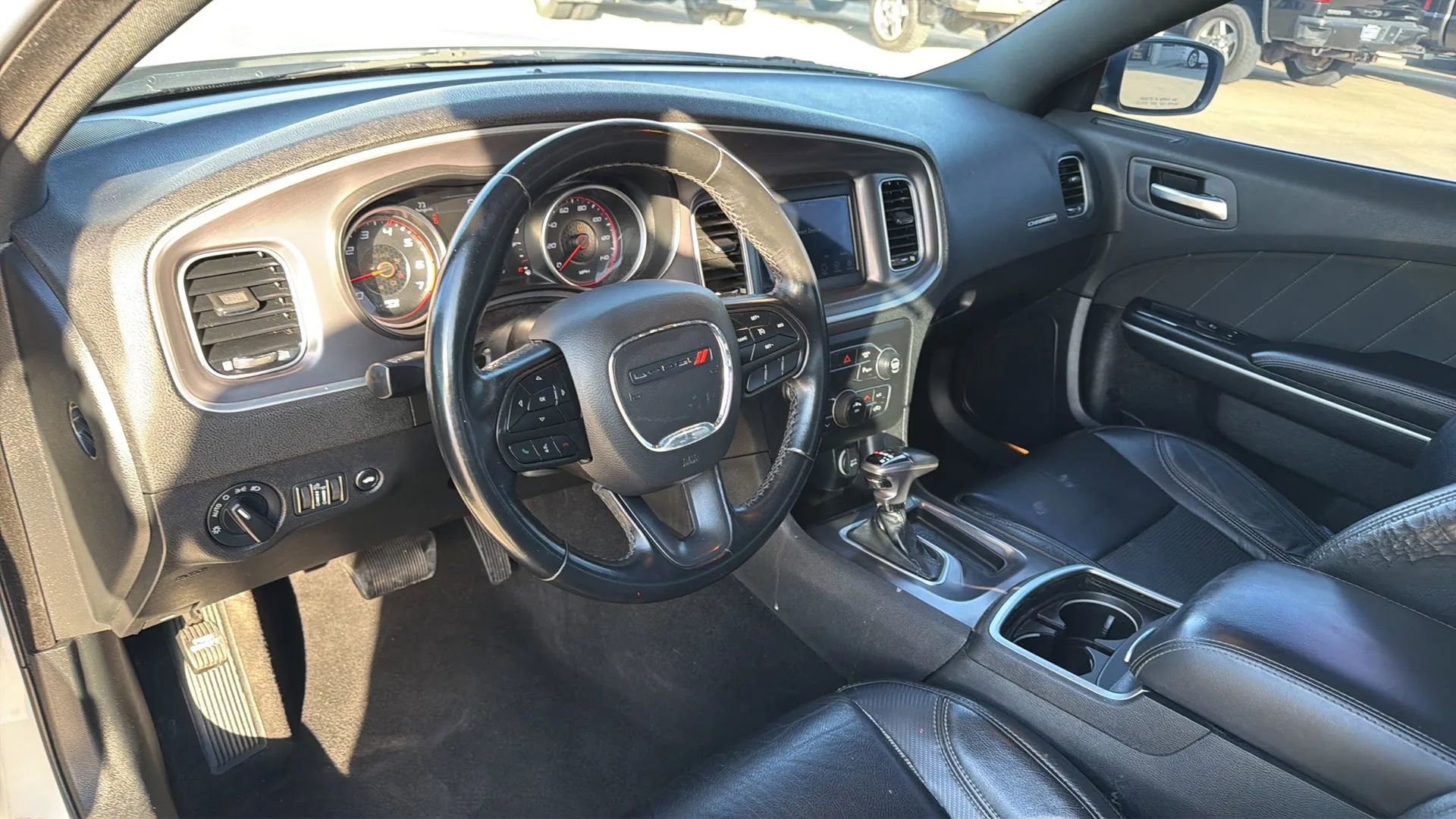 Used 2020 Dodge Charger SXT image 55