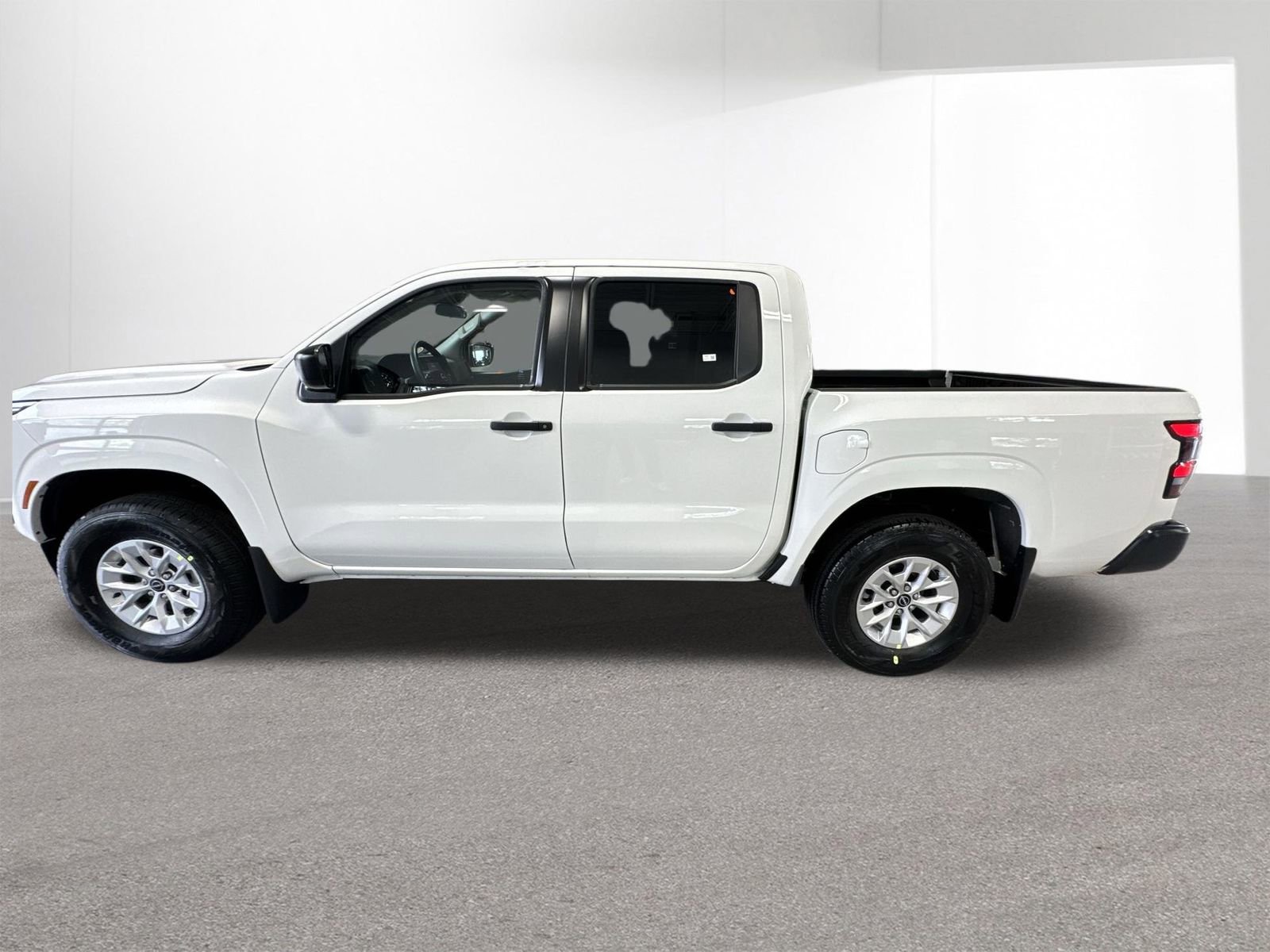 New 2026 Nissan Frontier S w/ S Utility Package AWD/4WD image 34