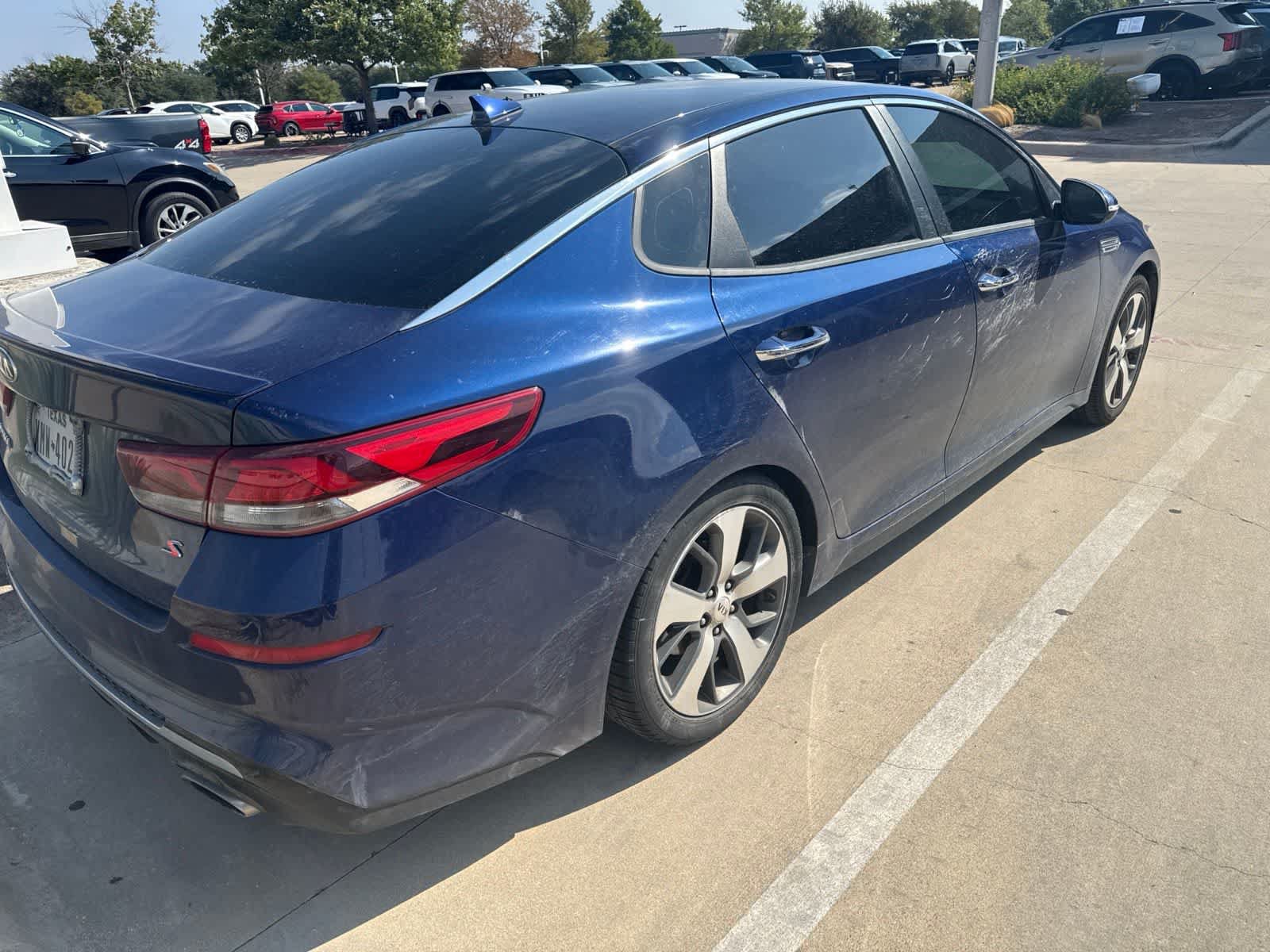 Used 2019 Kia Optima S FWD image 3