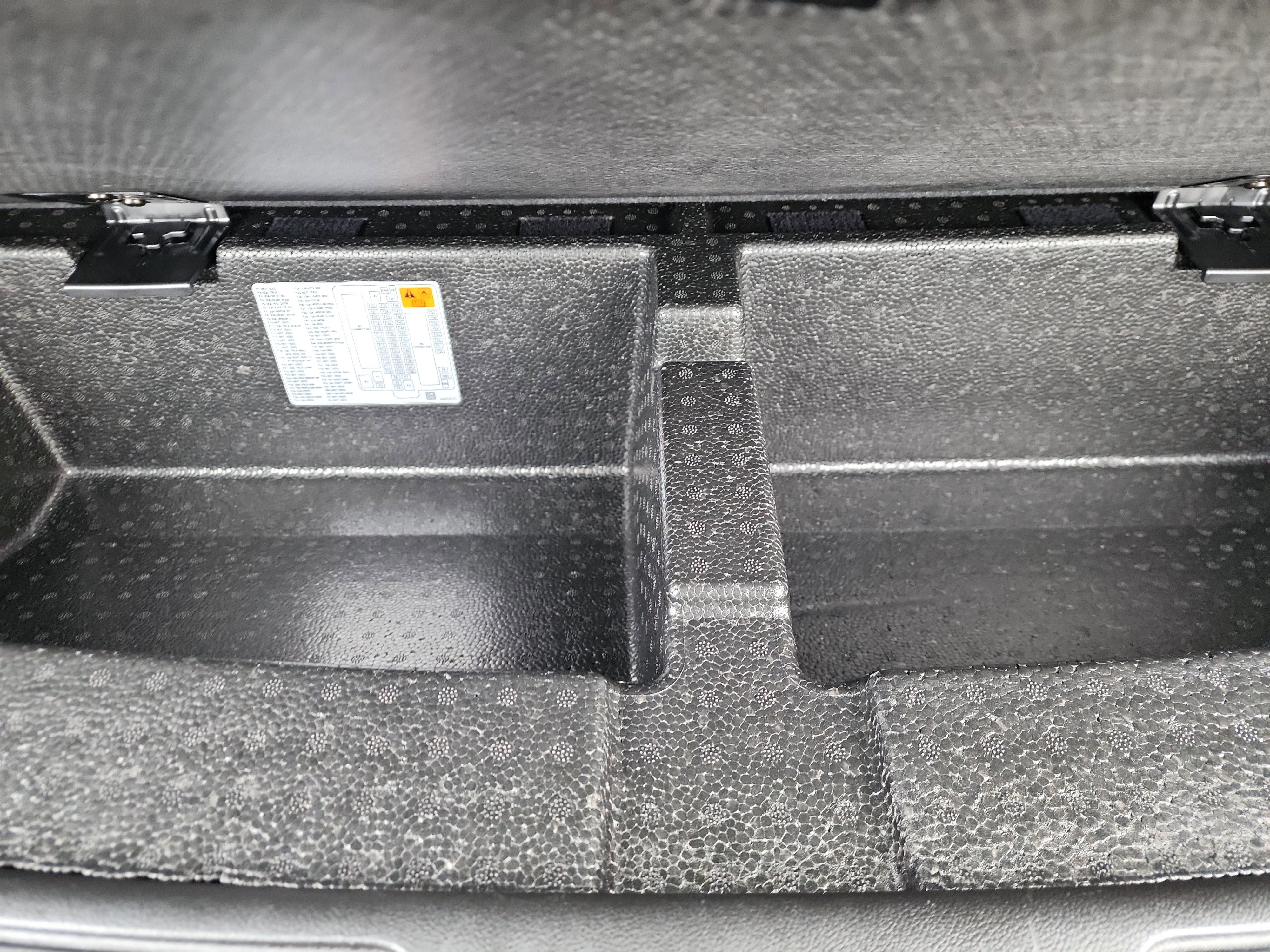 Certified 2022 GMC Acadia SLT w/ Elevation Edition image 33