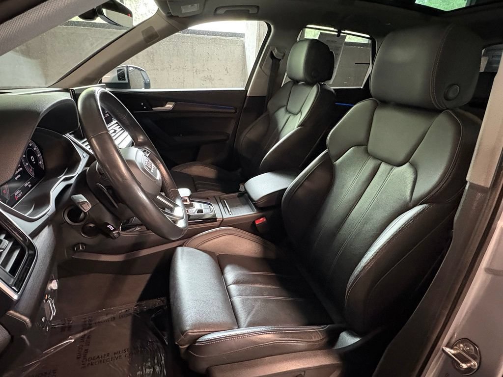Used 2021 Audi Q5 Prestige AWD/4WD image 5