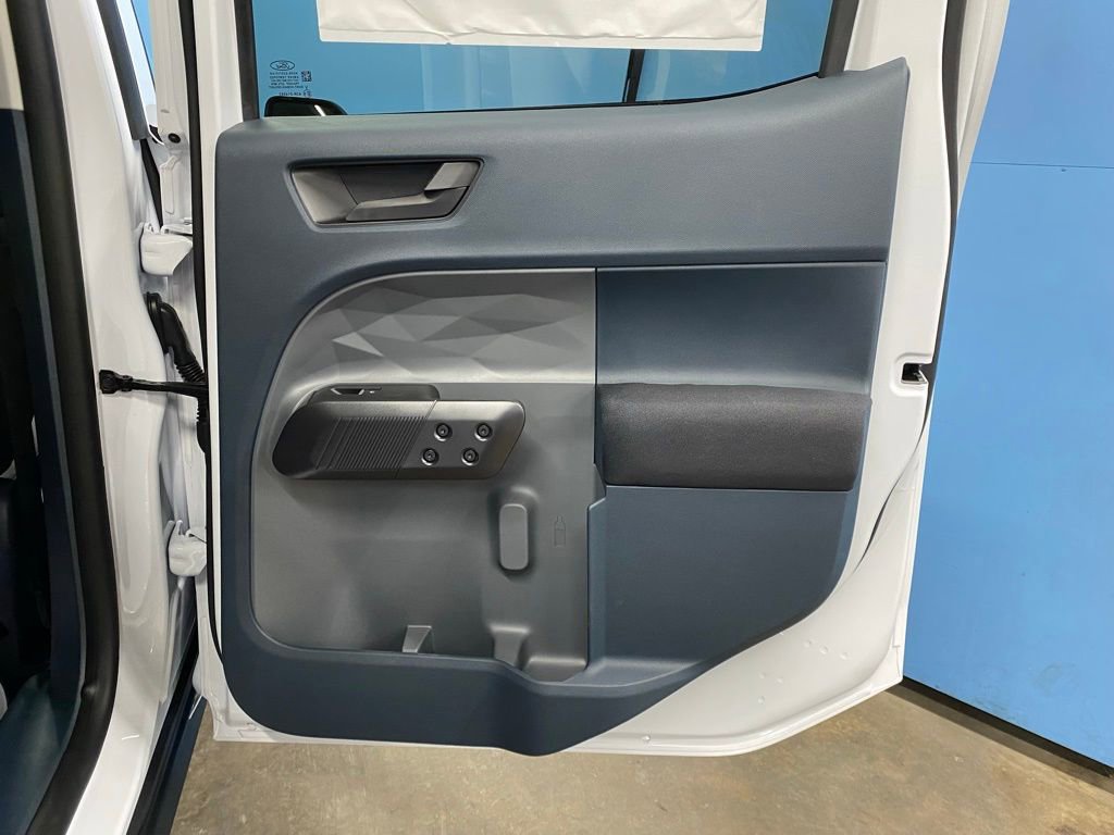 New 2025 Ford Maverick XL w/ 4K Tow Package image 38