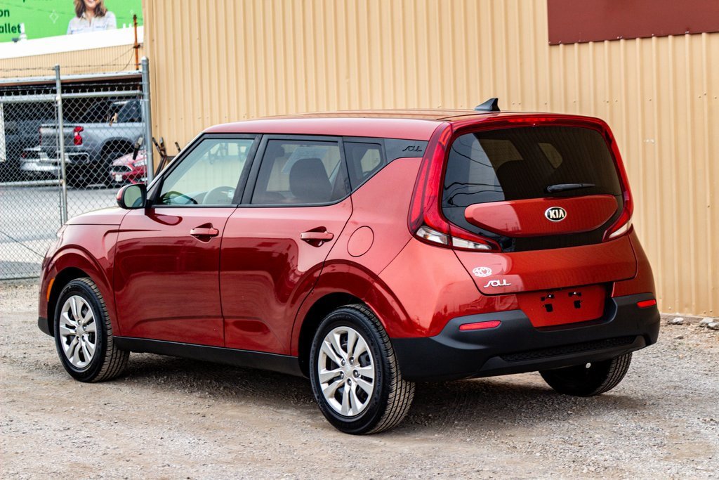 Used 2020 Kia Soul LX image 6