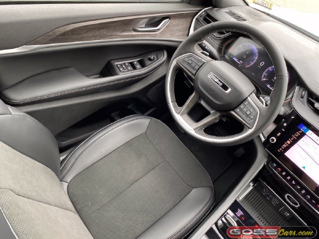 New 2026 Jeep Grand Cherokee Altitude AWD/4WD image 21
