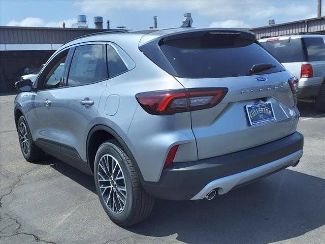 New 2024 Ford Escape SE FWD image 4