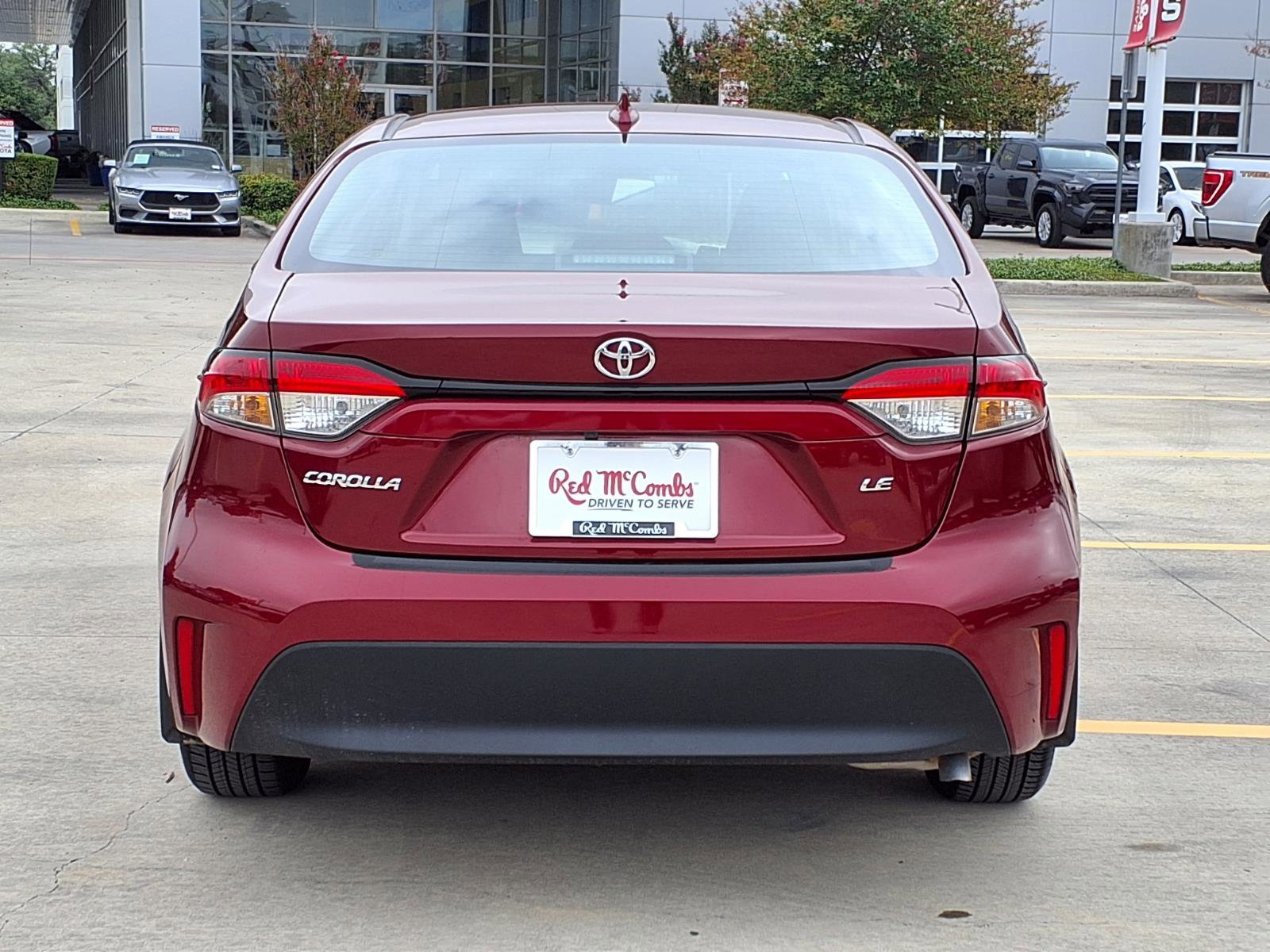 Used 2026 Toyota Corolla LE FWD image 6