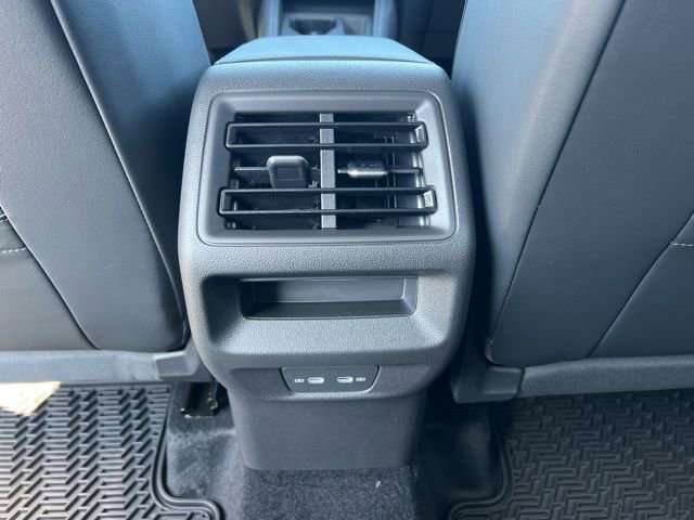 New 2026 Volkswagen Tiguan SE R-Line image 9