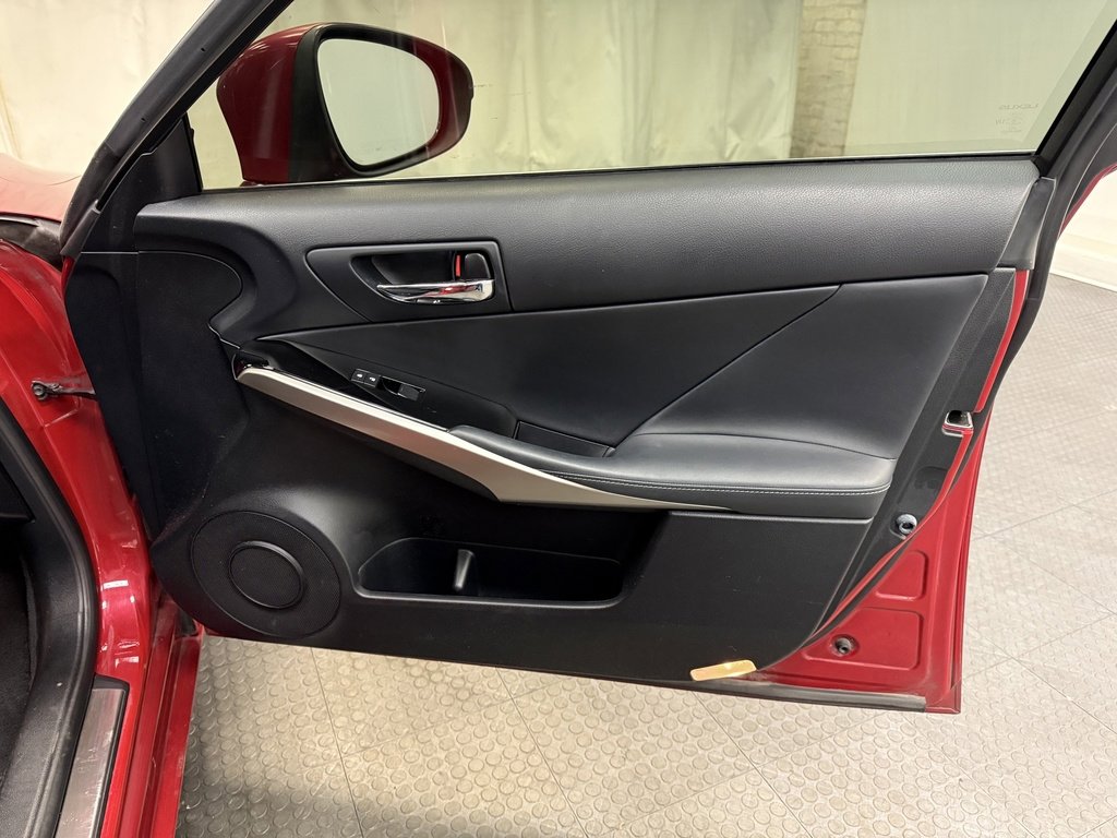 Used 2015 Lexus IS 250 Crafted Line image 17