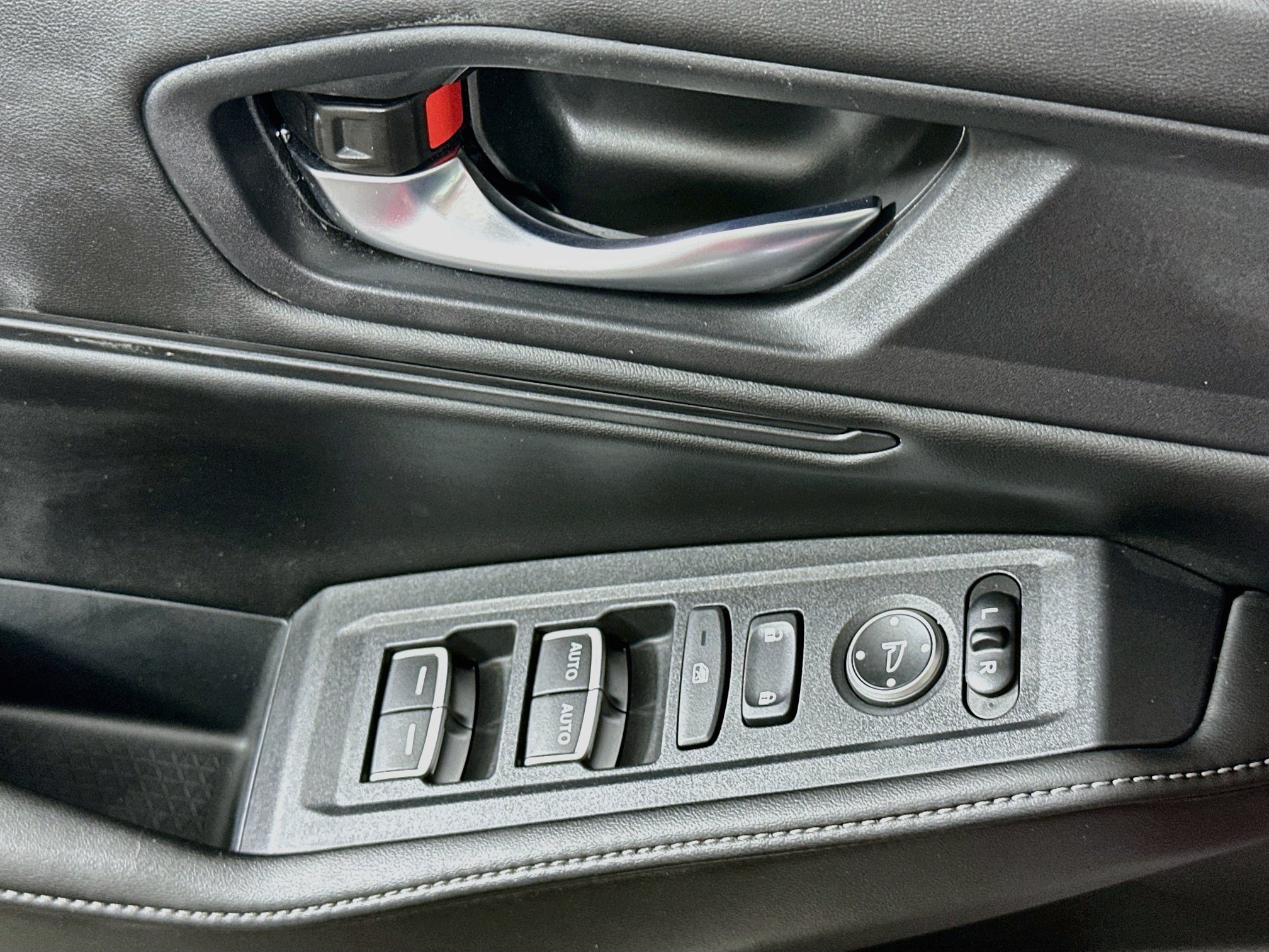 Used 2023 Honda Accord Sport image 15