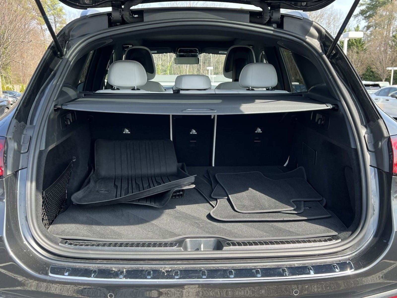 Used 2023 Mercedes-Benz GLC 300 4MATIC image 24