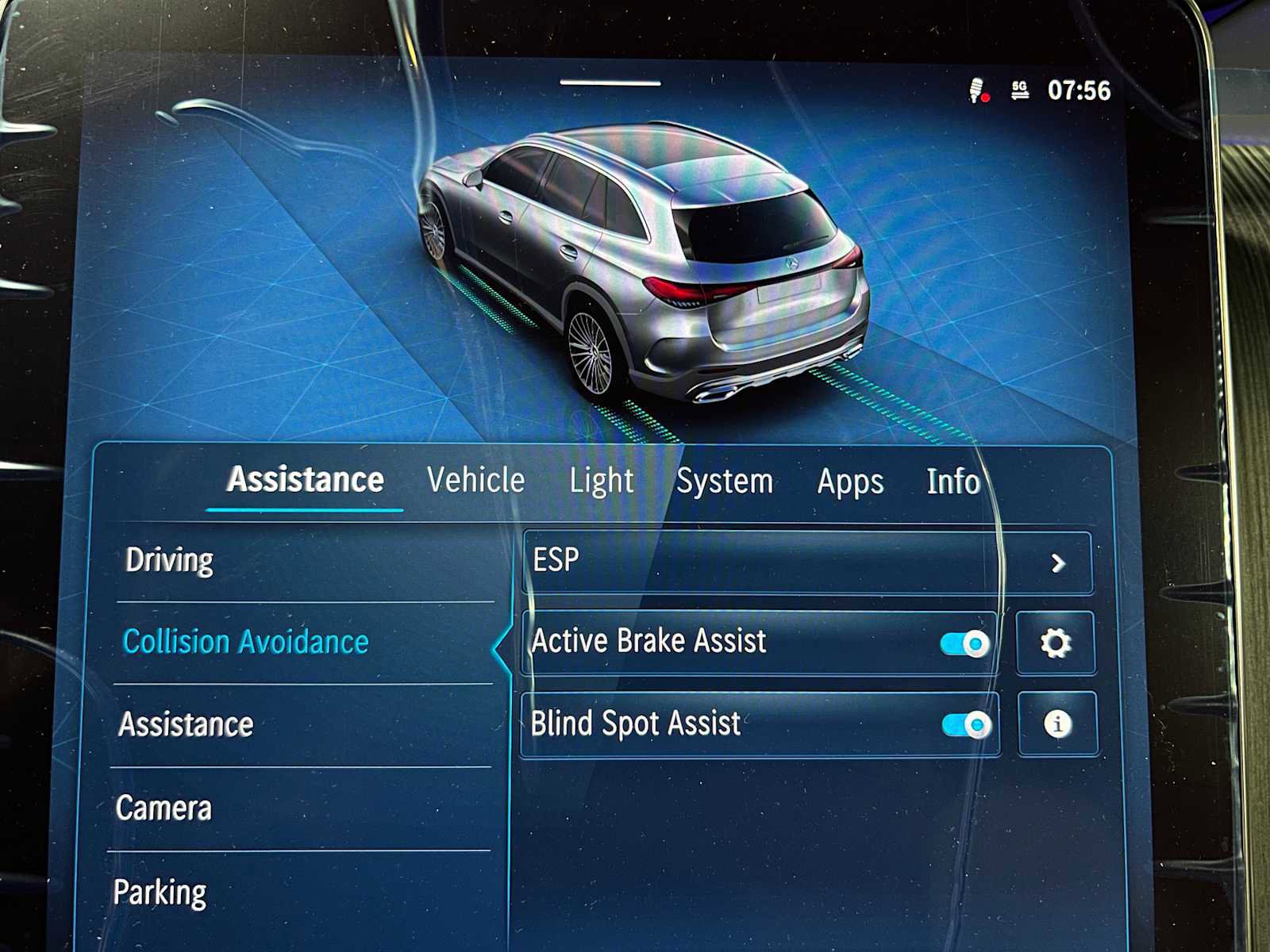 New 2025 Mercedes-Benz GLC 300 4MATIC image 30