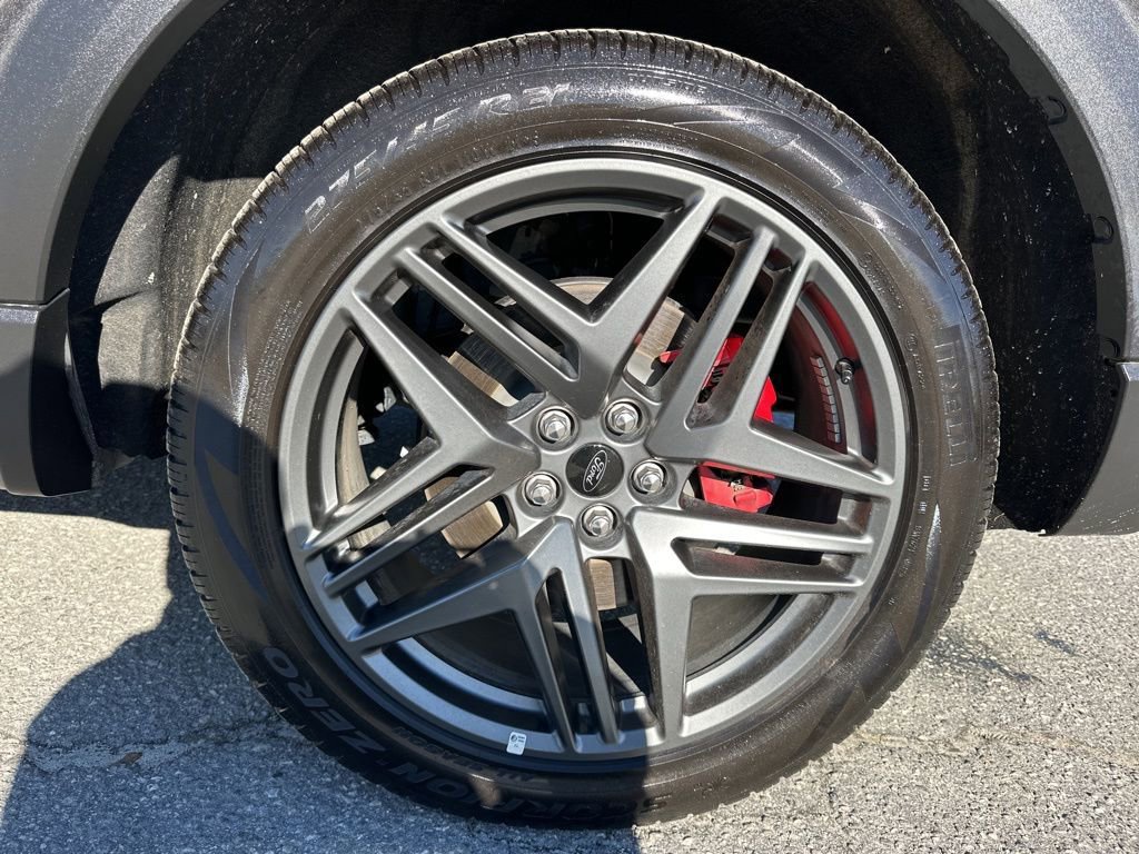 Used 2025 Ford Explorer ST-Line w/ ST-Line Street Pack image 33