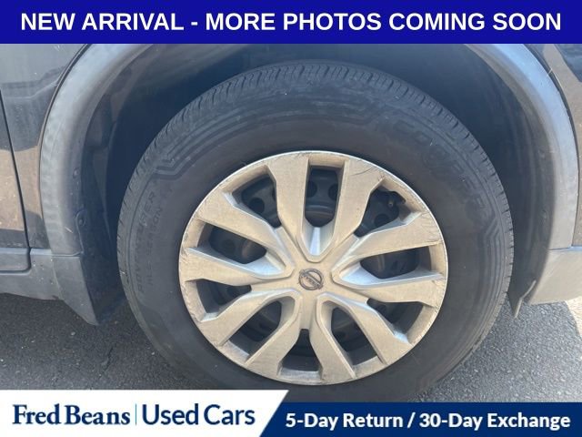 Used 2019 Nissan Rogue S image 15