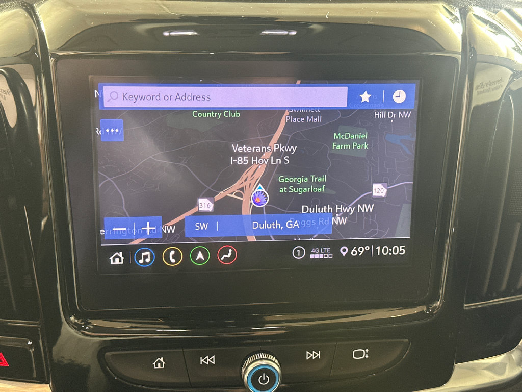 Used 2020 Chevrolet Traverse Premier w/ LPO, 'HIT The Road' Package FWD image 5