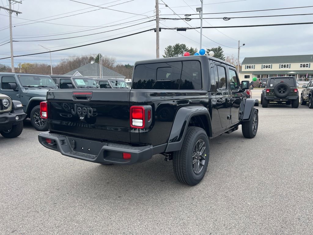New 2026 Jeep Gladiator Sport image 7