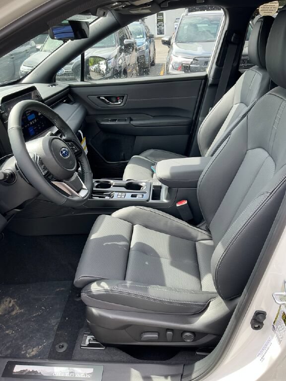New 2026 Subaru Outback Touring XT w/ Touring Package AWD/4WD image 10