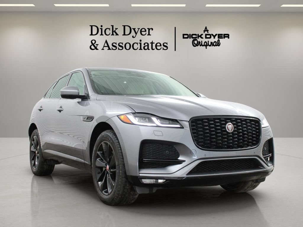 Used 2022 Jaguar F-PACE S AWD/4WD image 3