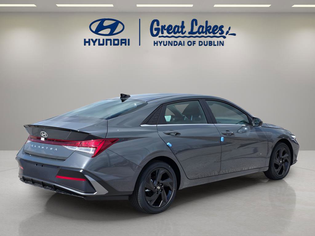 New 2026 Hyundai Elantra SEL Sport image 5
