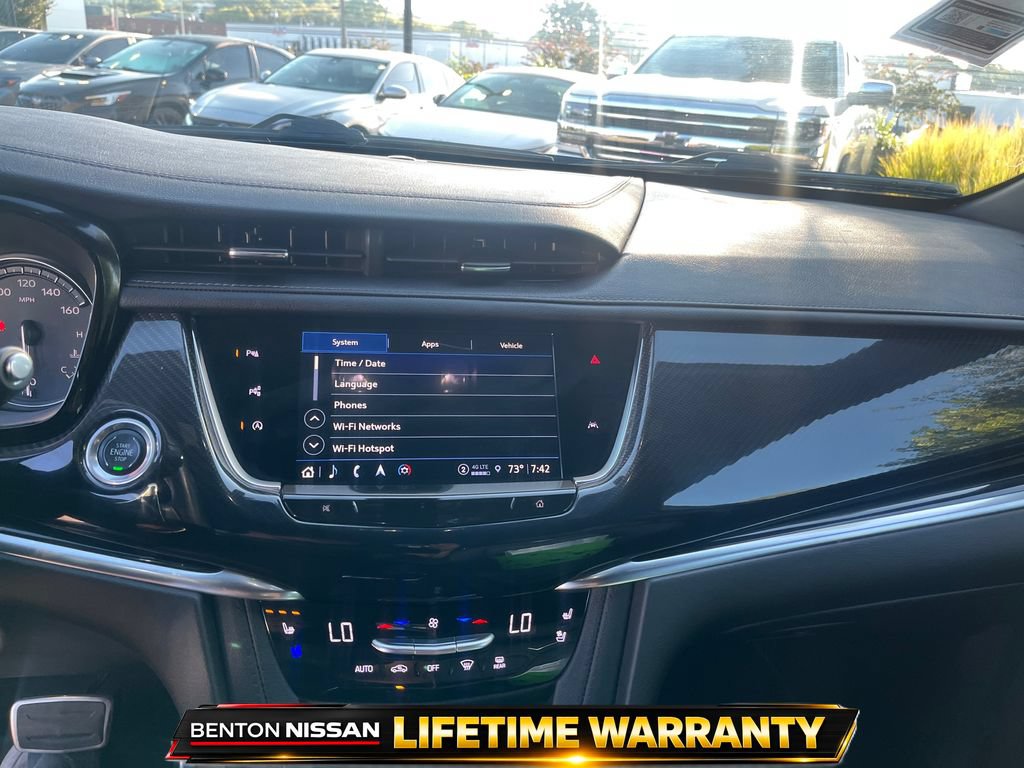 Used 2024 Cadillac XT6 Sport w/ Technology Package AWD/4WD image 17