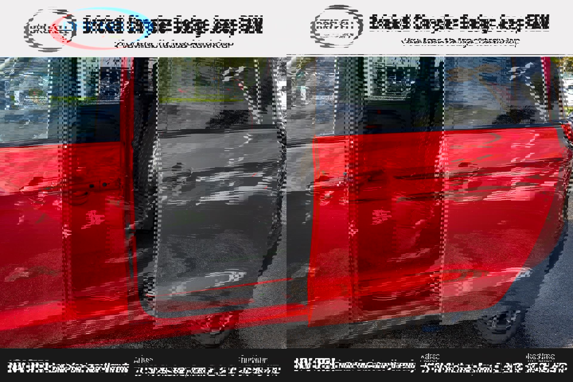 New 2026 Chrysler Pacifica Select image 12