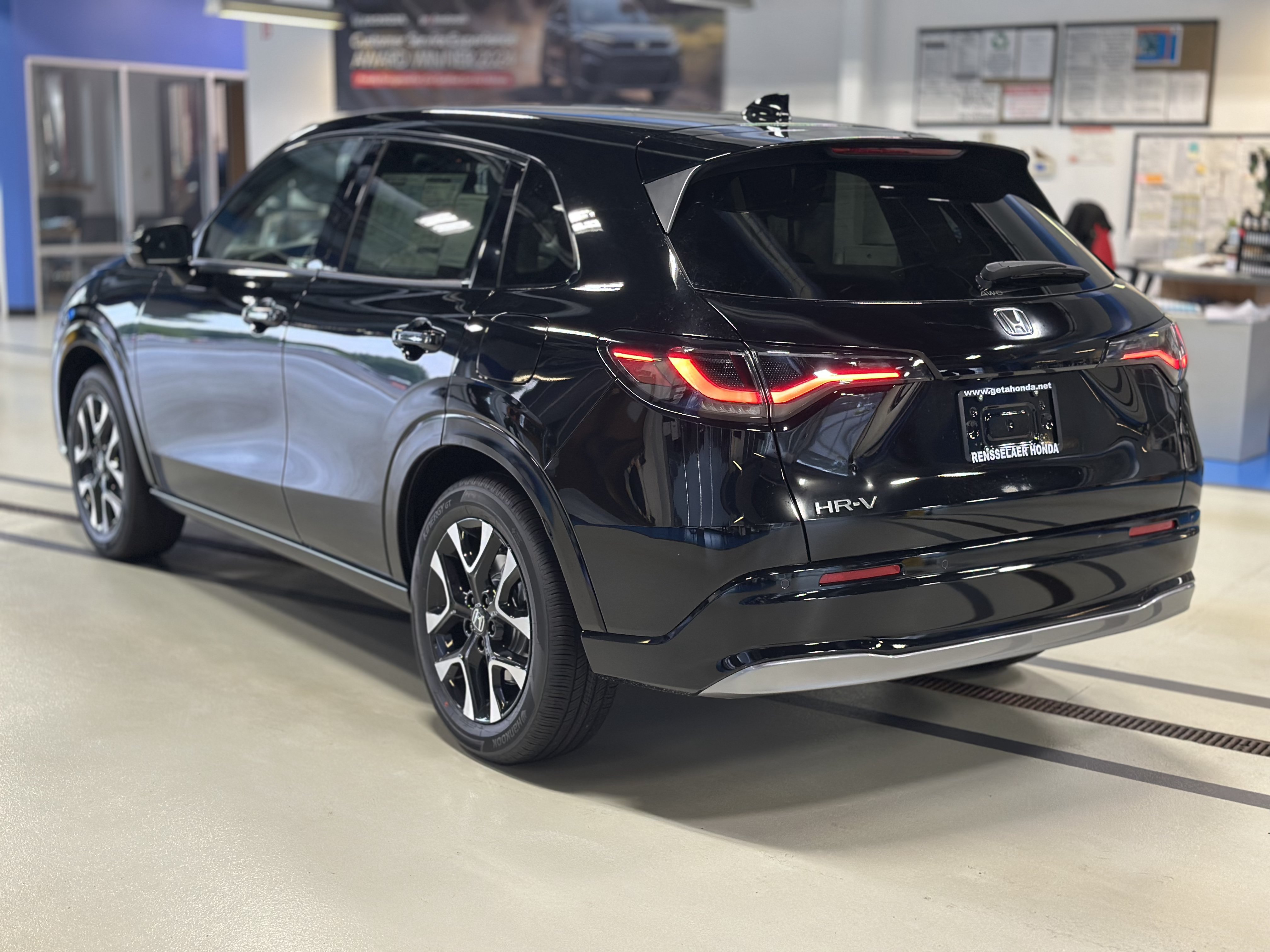 New 2027 Honda HR-V EX-L image 7