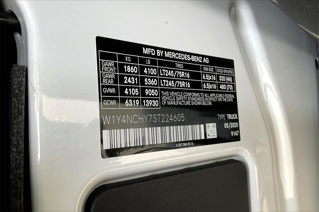 New 2025 Mercedes-Benz Sprinter 2500 image 10