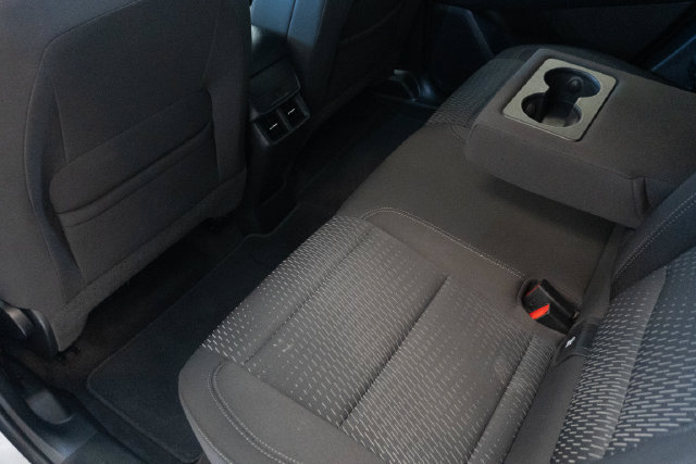 Used 2026 Chevrolet Equinox LT AWD/4WD image 15