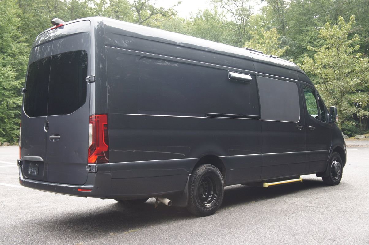 Used 2020 Mercedes-Benz Sprinter 4500 image 5