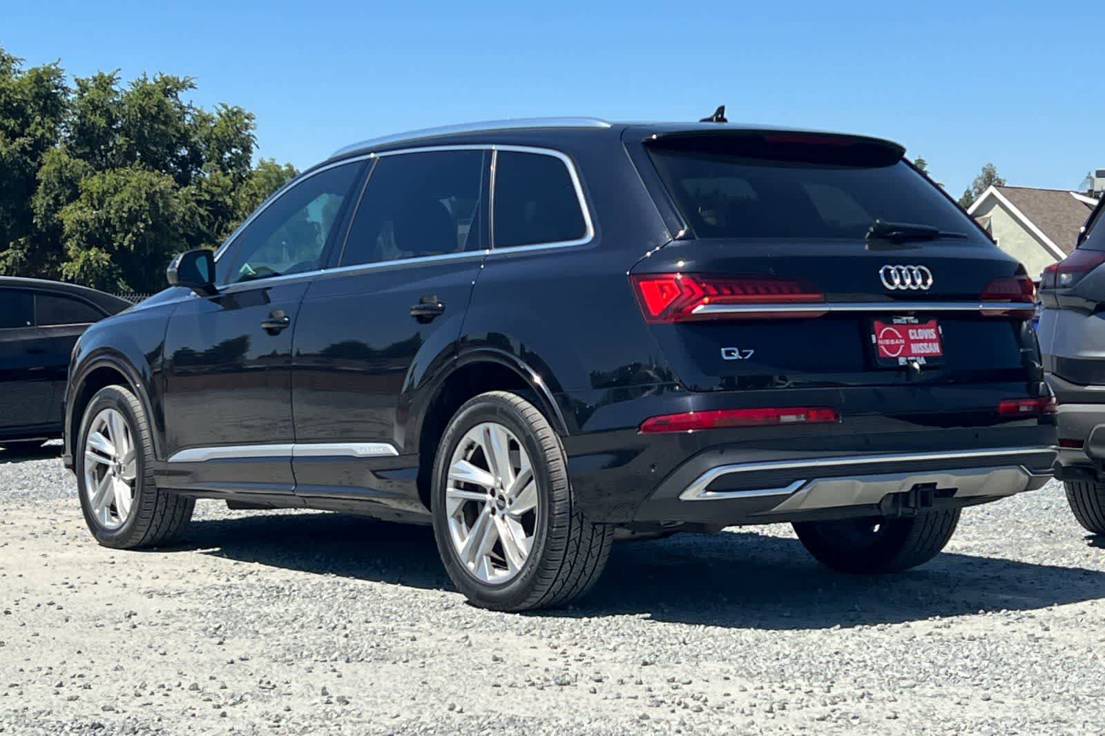 Used 2021 Audi Q7 2.0T Premium w/ Convenience Package AWD/4WD image 7