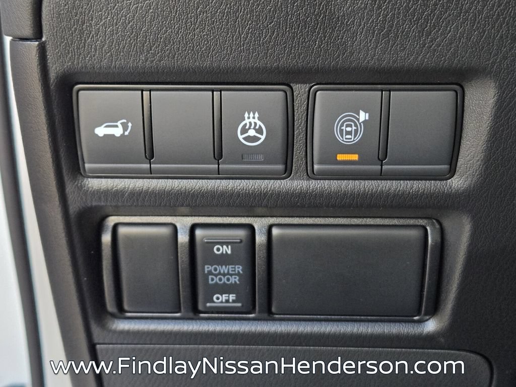 Used 2024 Nissan Armada Platinum w/ Captain's Chairs Package RWD image 25
