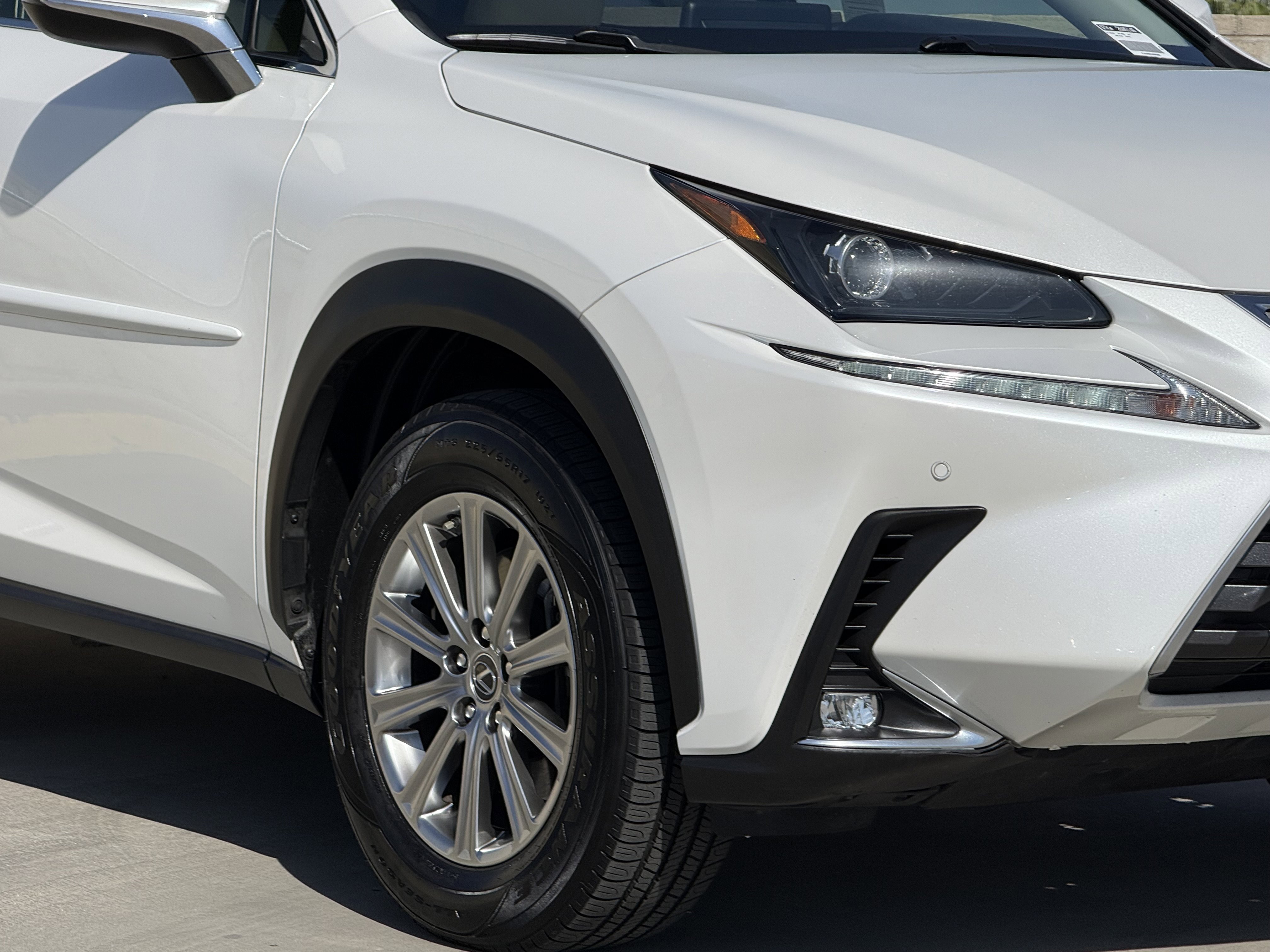 Used 2018 Lexus NX 300h AWD image 4