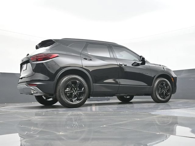 New 2026 Chevrolet Blazer LT w/ Midnight/Sport Edition FWD image 41