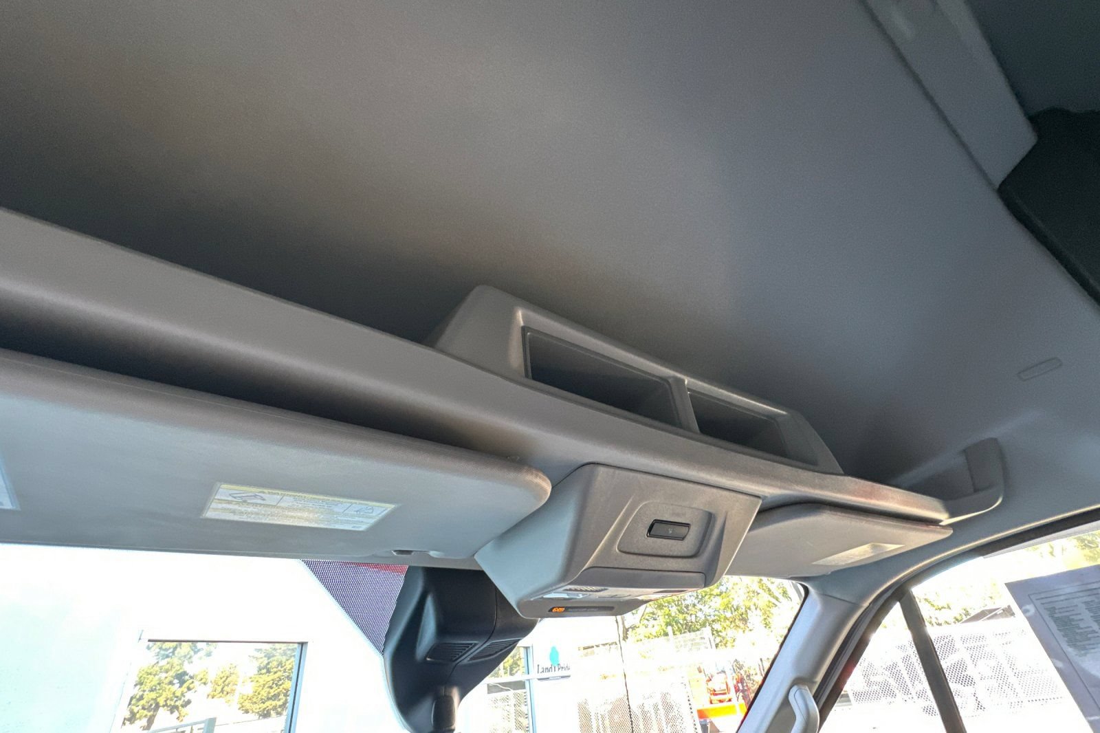 Used 2022 Ford E-Transit 148 High Roof w/ Load Area Protection Package RWD image 26