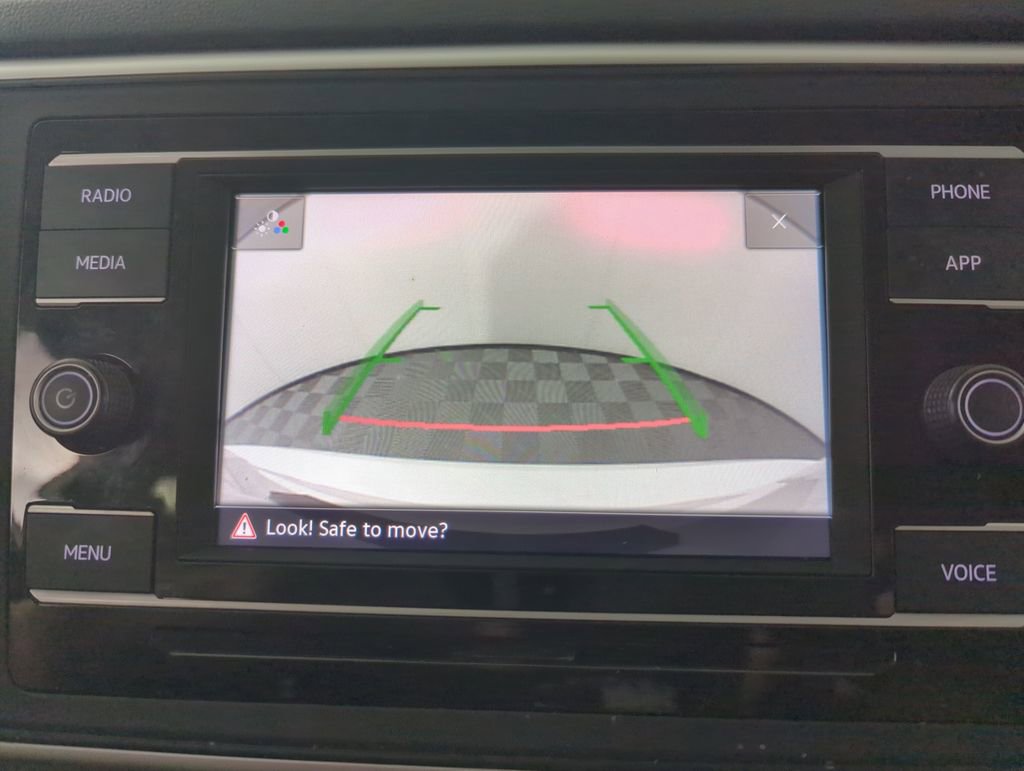 Used 2022 Volkswagen Atlas SE image 15