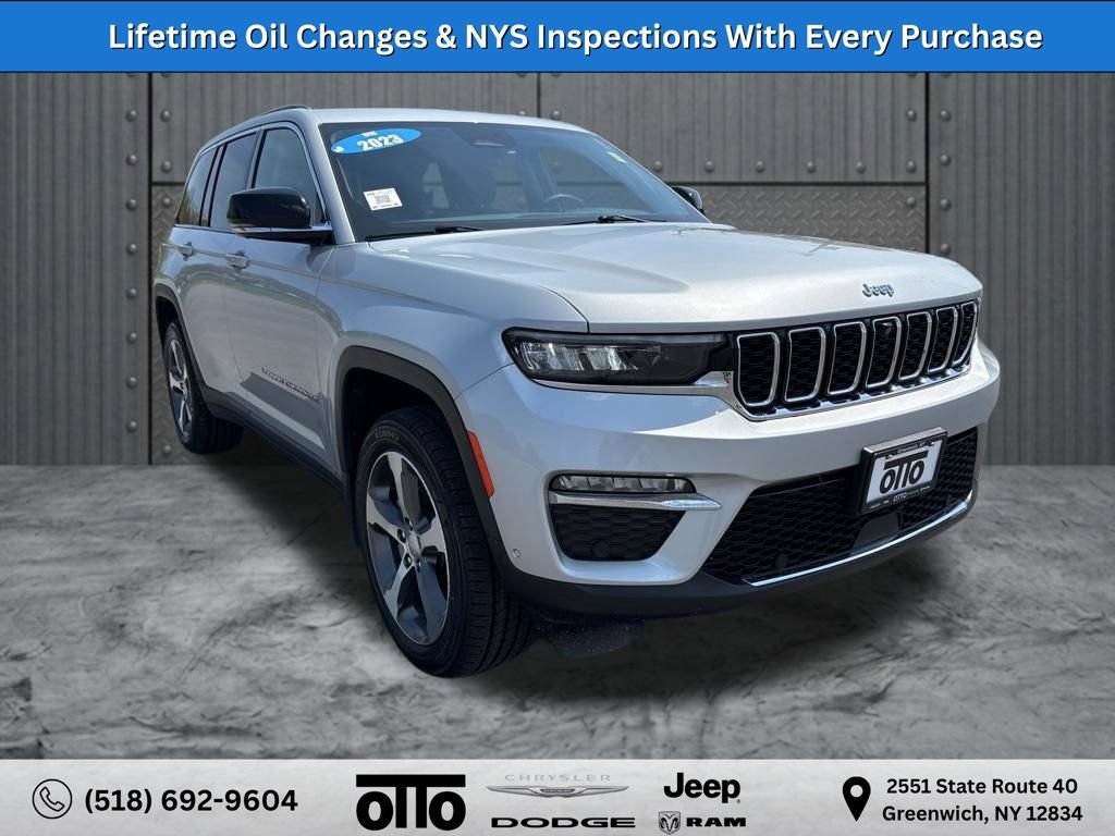 Used 2023 Jeep Grand Cherokee Limited w/ Luxury Tech Group II AWD/4WD image 1