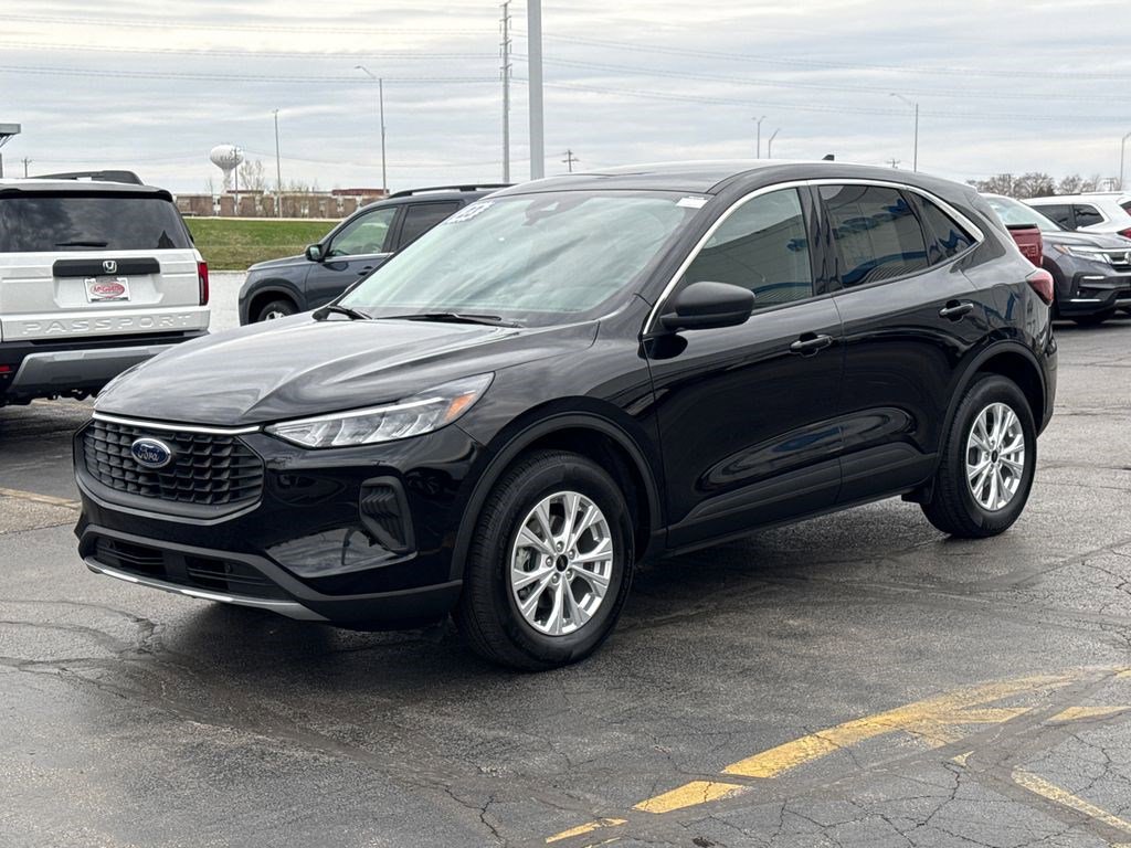 Used 2023 Ford Escape Active image 7