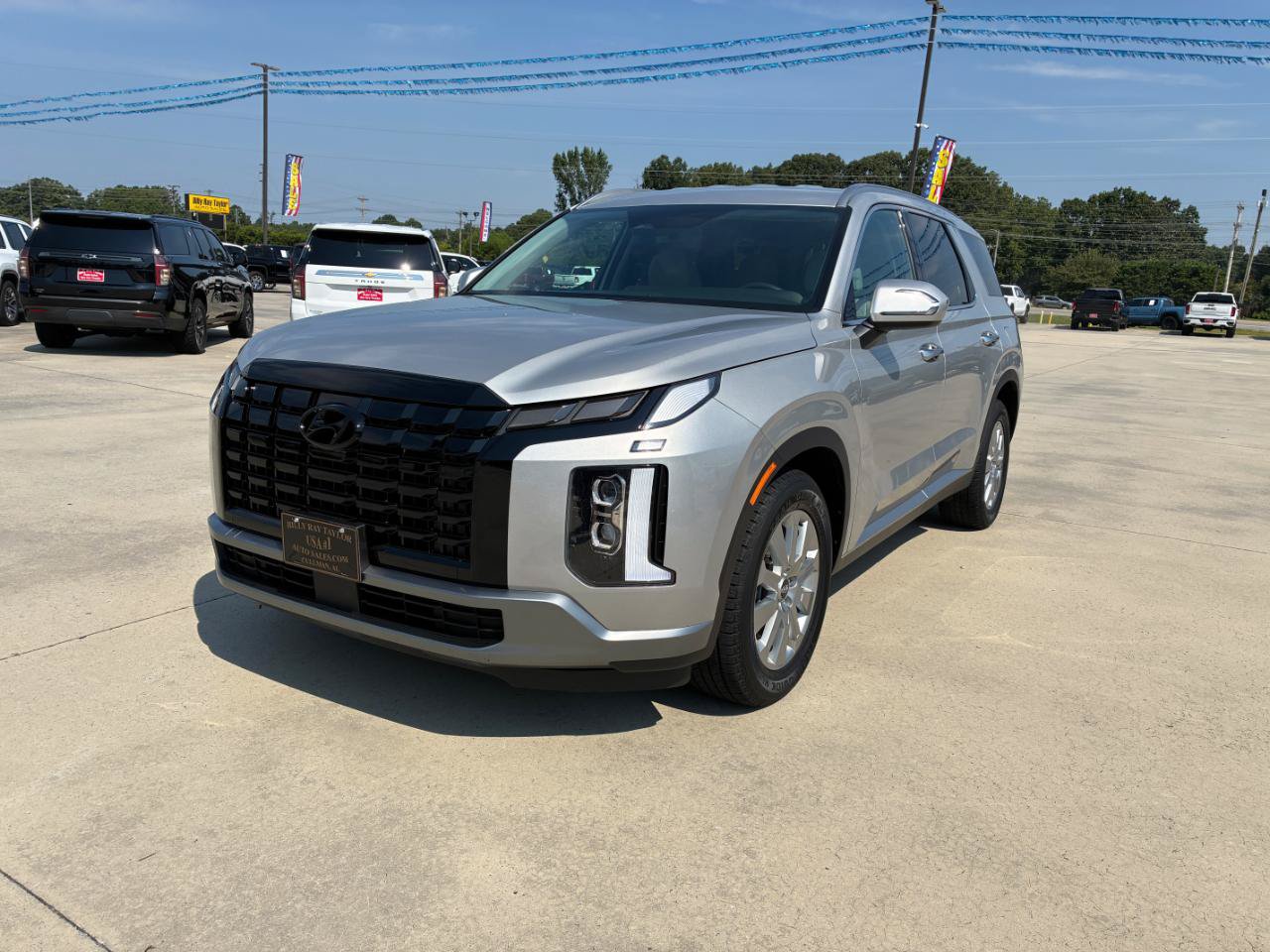 Used 2024 Hyundai Palisade SEL AWD/4WD image 2